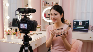 草莓视频美妆视频